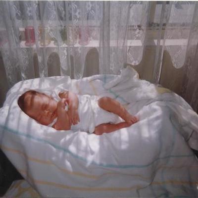 Timeline: EL DIA  EN QUE NACI