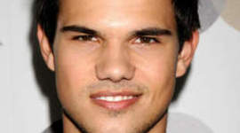 Timeline: ESCUELAS DE ADMON