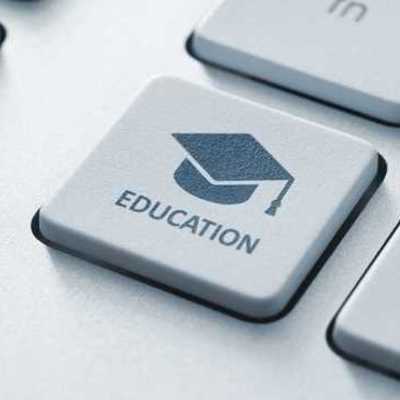 Timeline: EDUCACION  A DISTANCIA A LO LARGO DEL TIEMPO