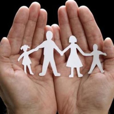 Timeline:  EVOLUCIÓN DE FAMILIA Y CRIANZA EN LA  INFANCIA