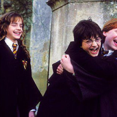 Timeline: Harry Potter- Giovanna F, Jade, Vitoria- 8C