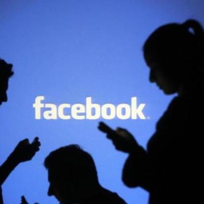 Timeline: facebook