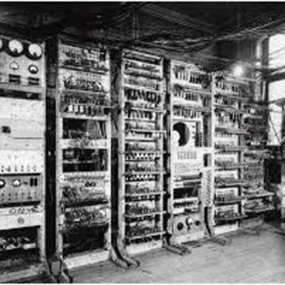 Timeline: HISTORIA DEL ORDENADOR