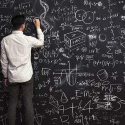 Timeline: Personajes Influyentes de las matematicas.