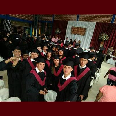 Timeline: graduacion carlos