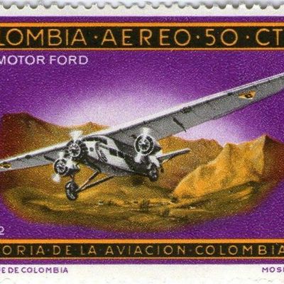 Timeline: COLOMBIA - DEJANDO HUELLA EN LAS ALTURAS