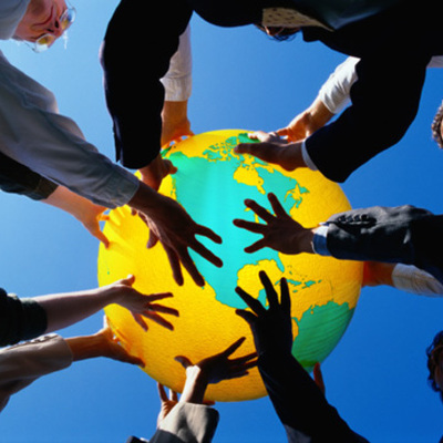 Timeline: Teoría socioeconómicas clásicas y contemporáneas