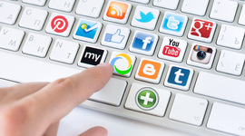 Timeline: Redes Sociales