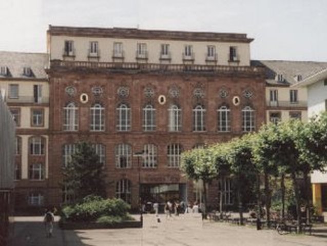Escuela de Frankfurt 1923-1987 timeline | Timetoast timelines