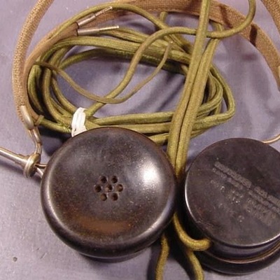 Timeline: los primeros audifonos