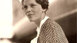 Timeline: Amelia Earhart - By: Joycelyn Fung