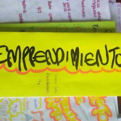 Timeline: Área de Emprendimiento