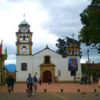 Timeline: Historia prensa escrita en la Localidad Fontibón en Bogotá