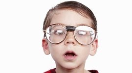 Timeline: The Evolution of Eyeglasses