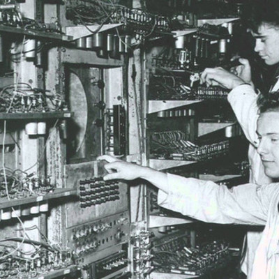 Timeline: Historia de los ordenadores