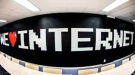 Timeline: HISTORIA DEL INTERNET