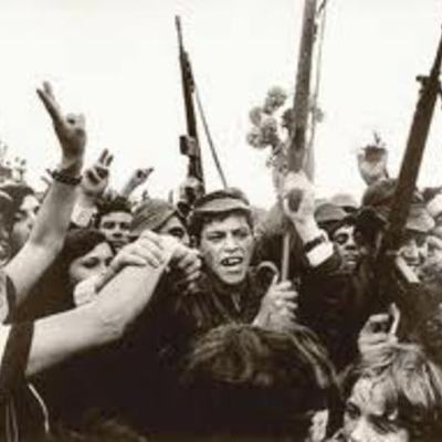 Timeline: La Revolución