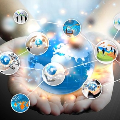 Timeline: Evolución de las TIC en Educación Infantil