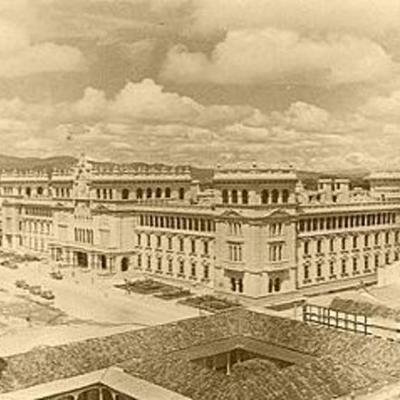 Timeline: APORTES DE LOS GOBIERNOS EN LA EDUCACIÓN EN GUATEMALA