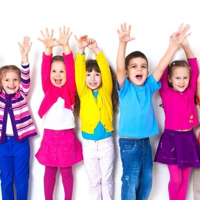 Timeline: La infancia y la adolescencia desde los micro sistemas