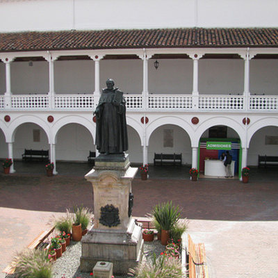 Timeline: El arte en el colegio Mayor del Rosario