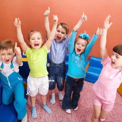 Timeline: LA HISTORIA DE LAS POLÍTICAS DE LA INFANCIA