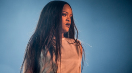 Timeline: IAP #2: Rihanna (by Beatriz Pires)