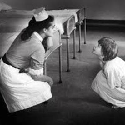 Timeline: ANTECEDENTES DE LA ENFERMERÍA EN SALUD MENTAL Y PSIQUIÁTRICA