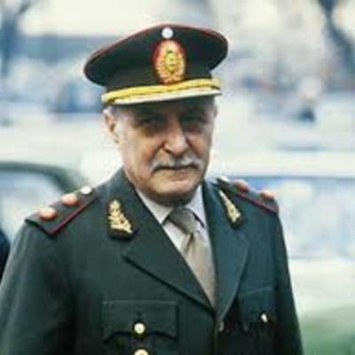 Timeline: Presidencia de Eduardo Viola