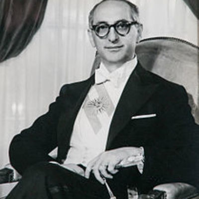 Timeline: Presidencia de Arturo Frondizi