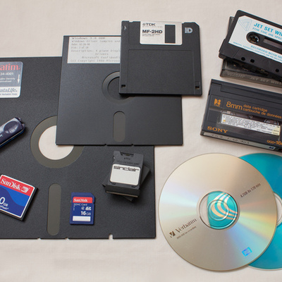 Timeline: Носители информации