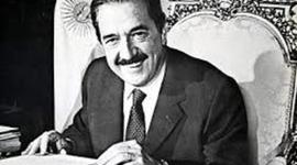 Timeline: Cápitulo VII: Presidencia de Raúl Alfonsín (1983-1989).