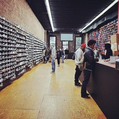 Timeline: Fashion---Shoes