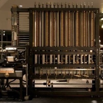 Timeline: maquina diferencial de babbage (1822)