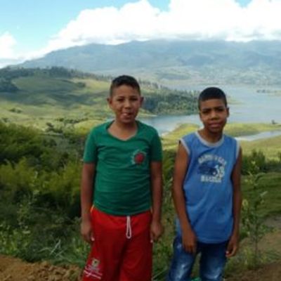 Timeline: DÍA DE PASEO PARA CALI