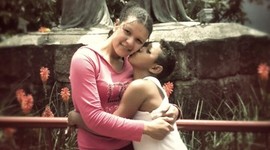 Timeline: CON MI MAMA EN MONSERRATE