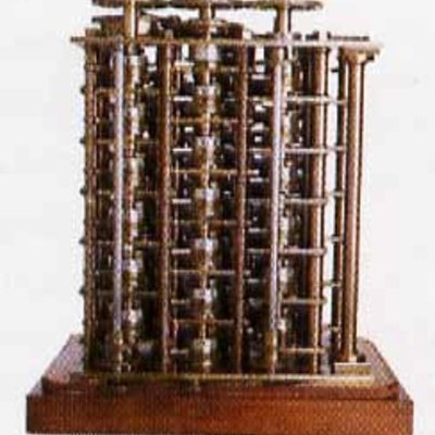Timeline: Máquina Analítica