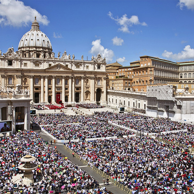 Timeline: I Papi nella Storia