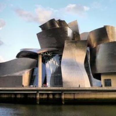 Timeline: Historia del Museo Guggenheim de Bilbao