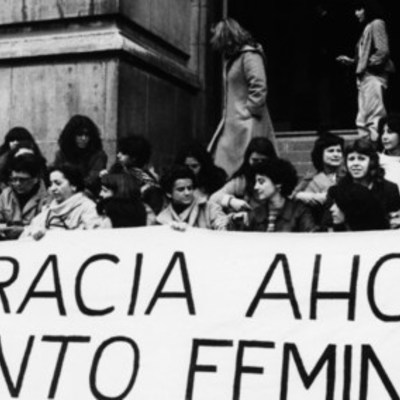 Timeline: Línea de tiempo: movimientos de mujeres en Colombia Por Melisa López