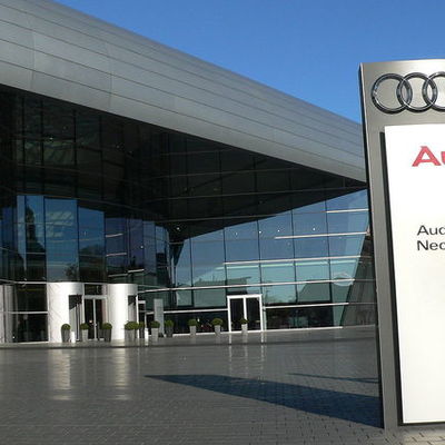 Timeline: История Audi
