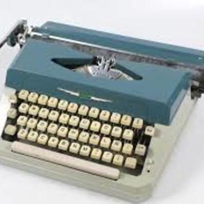 Timeline: La maquina de escribir 1998