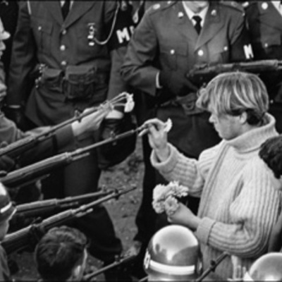 Timeline: The United States and the 1960s