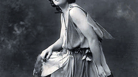 Timeline: Памела Линдон Трэверс