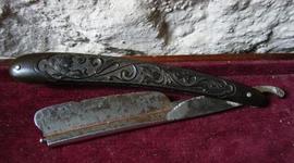 Timeline: la primer navaja de afeitar