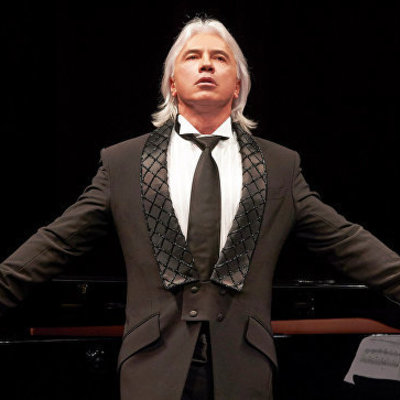 Timeline: Биография Дмитрия Хворостовского