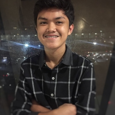 Timeline: My Personal Media Use Timeline