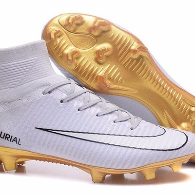 Timeline: La evolución de los zapatos de fútbol- bryan tic.