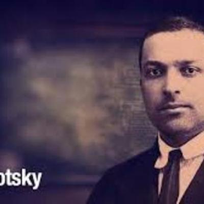 Timeline: La Psicologia socio - historica