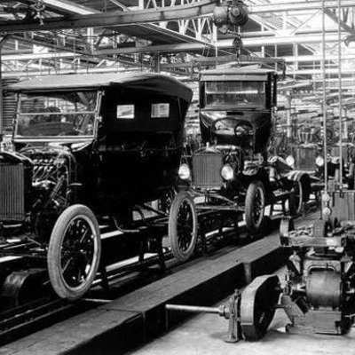 Timeline: Historia del Diseño Industrial